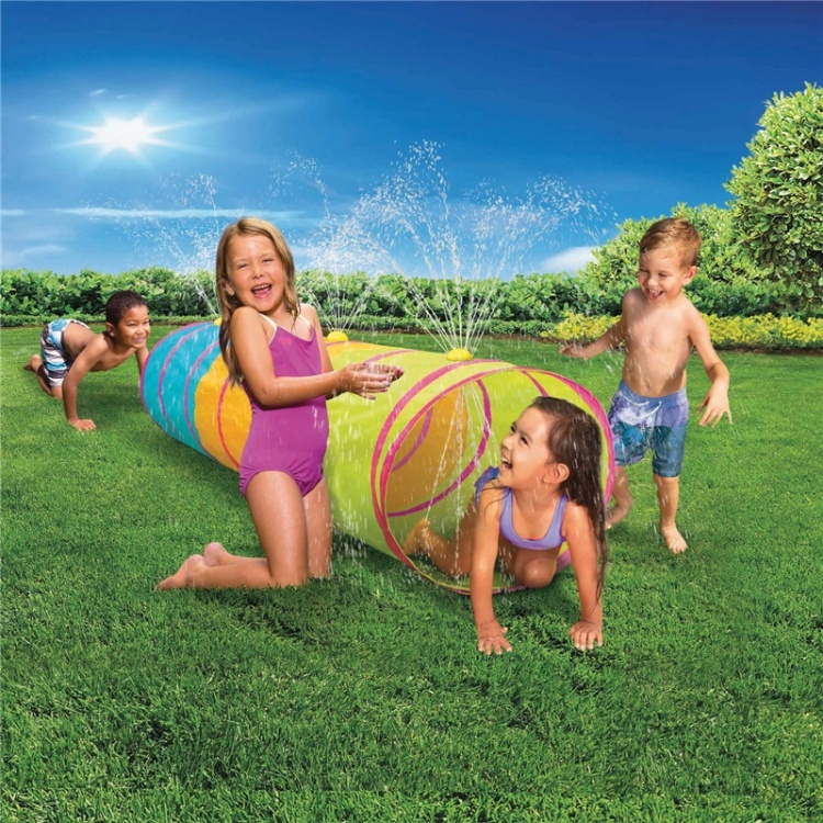Spring Summer Fun Run Sprinkler Tunnel