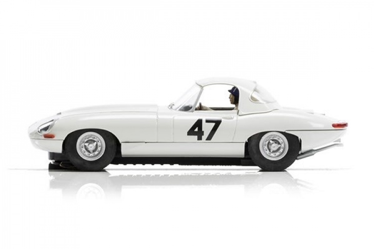 Legends Jaguar E-type 1963 Int.Trophy Twin LMTD