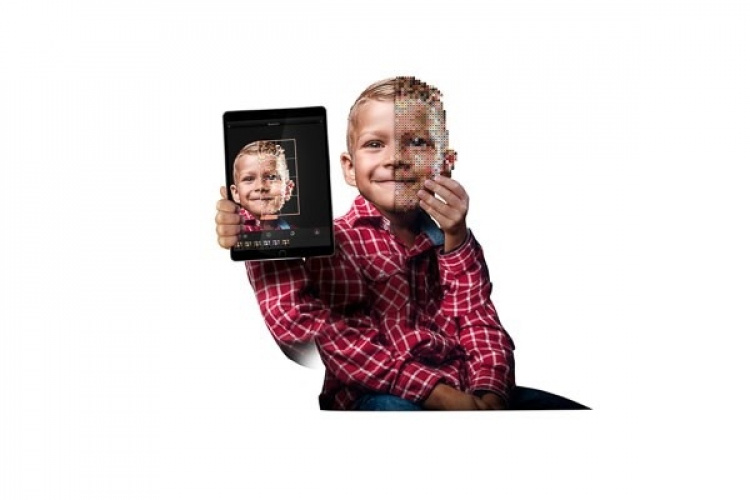 Beady Basic 10.800 pärlor, 4 plattor, 1 pärlskrapa