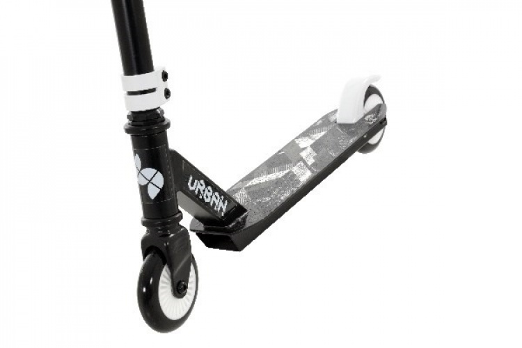 Urban Stunt - Kickbike med Abec 7, Svart/Vit Urban Stunt - Kickbike med Abec 7, Svart/Vit