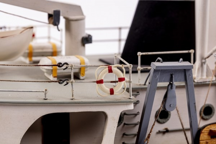 1:50 Nordkap - wooden hull 1:50 Nordkap - wooden hull