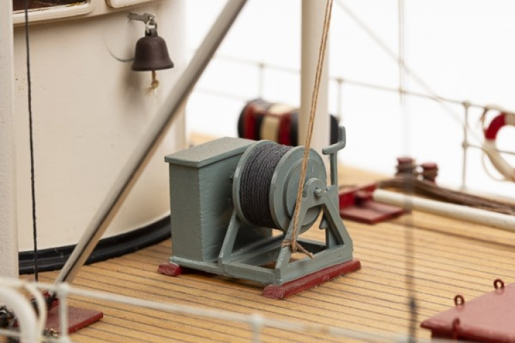 1:45 Calypso - plastic hull