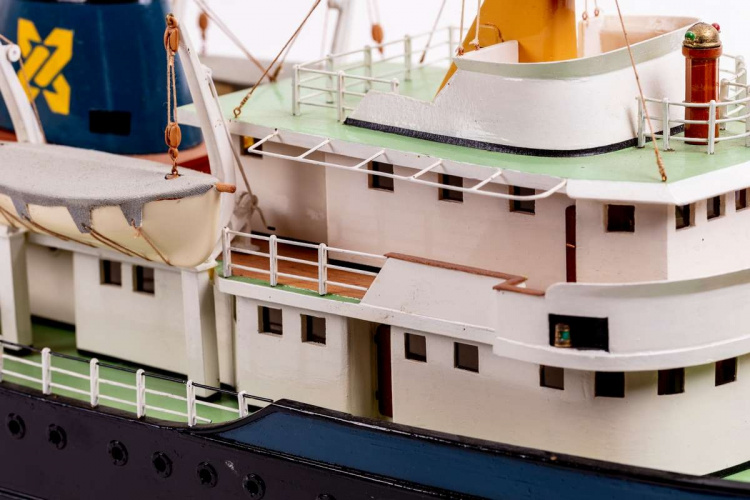 1:90 Zwarte Zee -Plastic hull