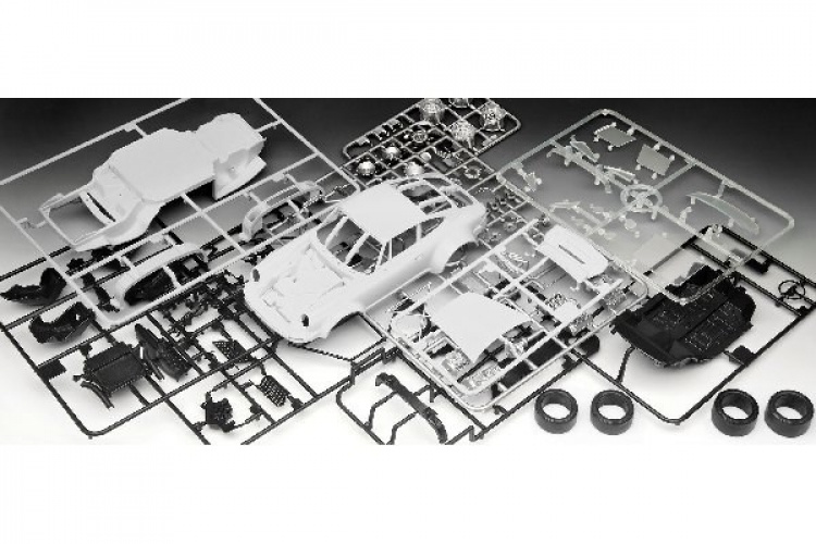 Revell Porsche 934 RSR \'Martini