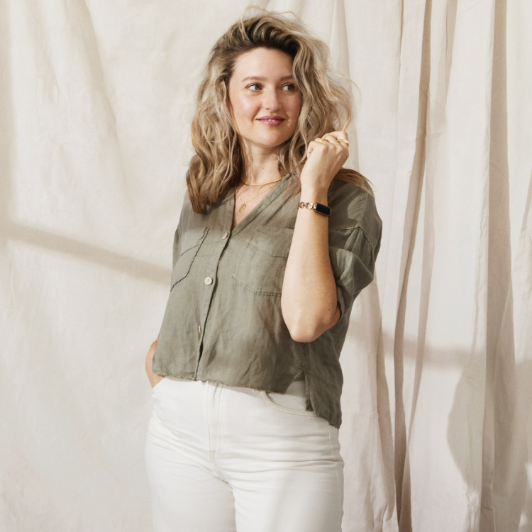 Fitbit Luxe, Special Edition Gorjana Soft Gold/Peony