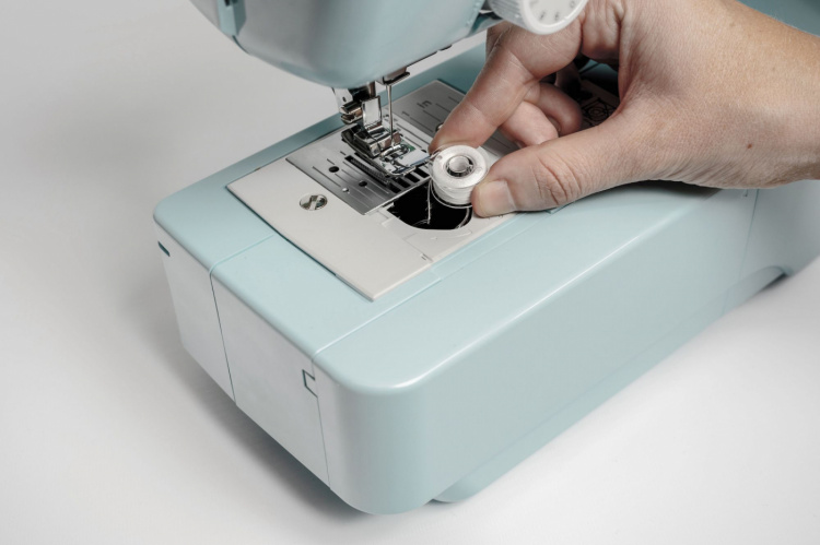 Brother LM14 Limited Edition Symaskin inkl. 10st Spolar och Fingerskydd, Mint