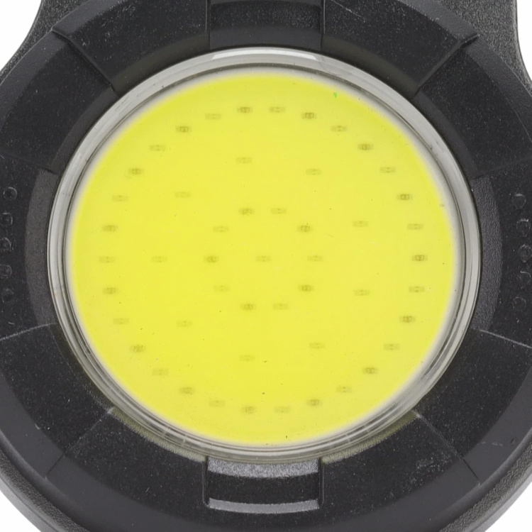 LED-lampa med karbinhake LED-lampa med karbinhake