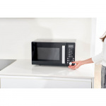 BLACK+DECKER Mikrovågsugn Digital 23L 900W Svart