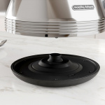 Morphy Richards Vattenkokare Venture Retro Pyramid Polerad