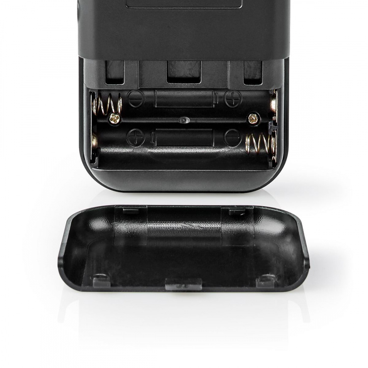 Nedis FM-radio | Portabel design | AM / FM | Batteridriven | Analog | 1.5 W | Svart Vit Skärm | Hörlursuttag | IP20 | Aluminium / Svart