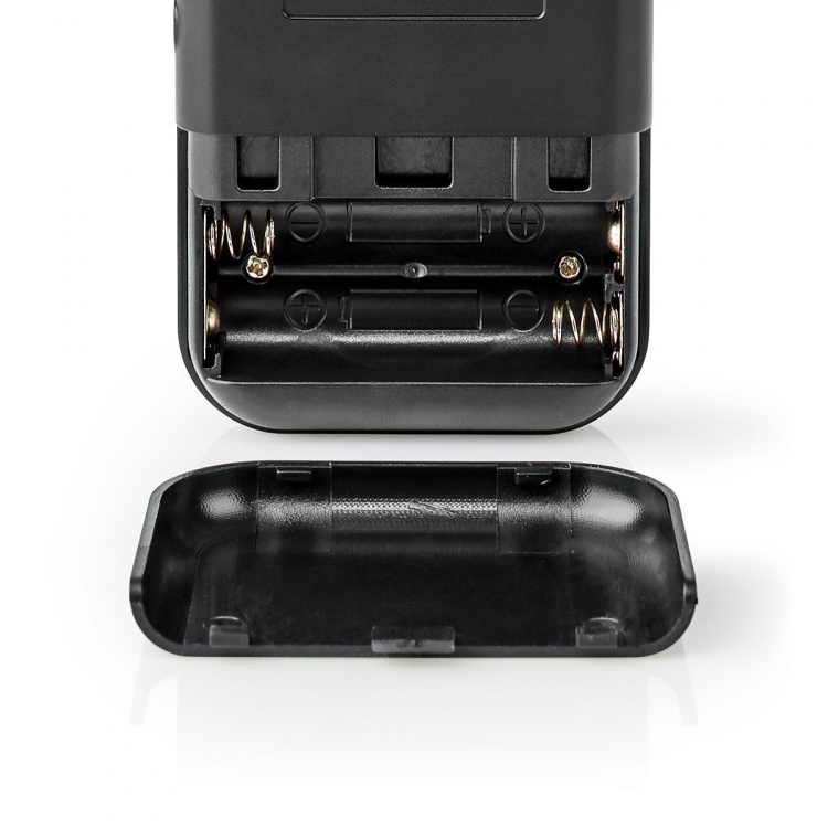 Nedis FM-radio | Portabel design | AM / FM | Batteridriven | Analog | 1.5 W | Svart Vit Skärm | Hörlursuttag | IP20 | Aluminium / Svart