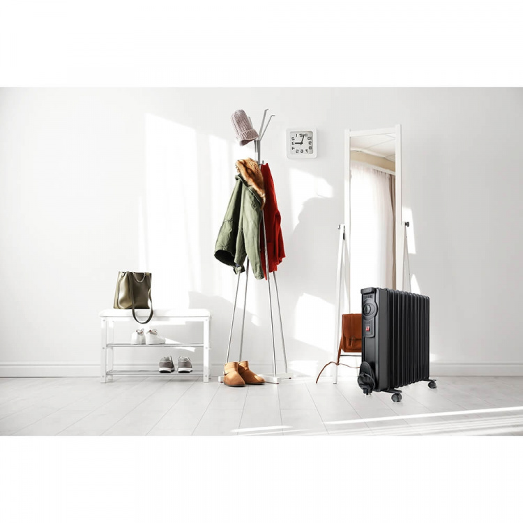 BLACK+DECKER Oljefyllt element 2000W Svart