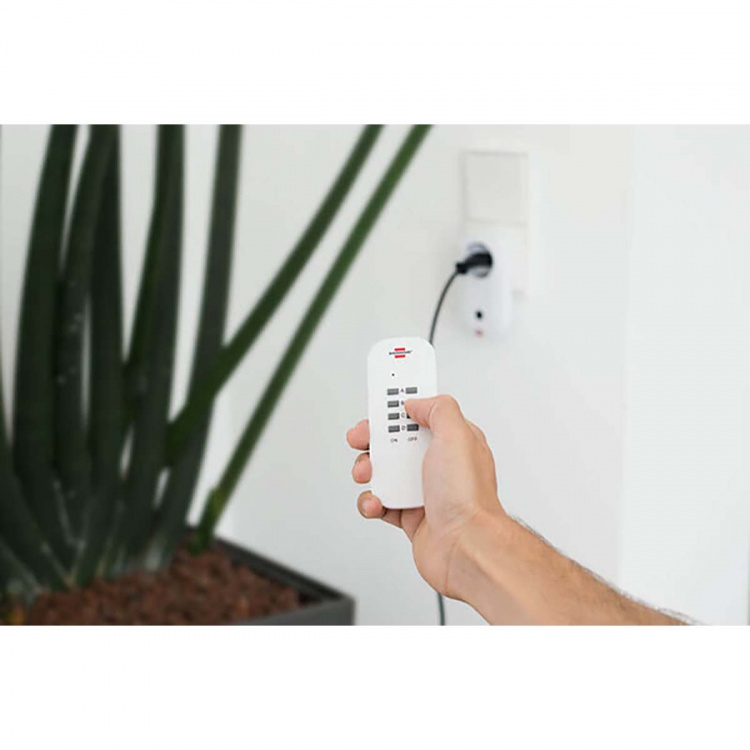 Brennenstuhl Tråslöst kontaktset Inomhus 3 x F (CEE 7/3) Vit