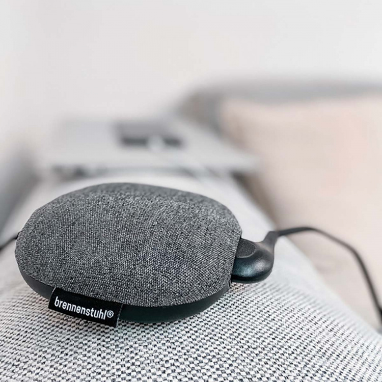 Estilo laddstation med textilyta (möbeluttag med 1x Euro-uttag och 2x USB-laddare, inklusive kardborreband)