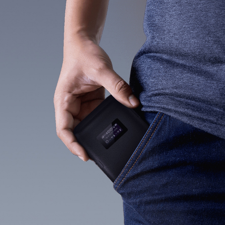 D-Link DWR-933 4G/LTE cat6 WiFi Hotspot 300Mbps D-Link DWR-933 4G/LTE cat6 WiFi Hotspot 300Mbps