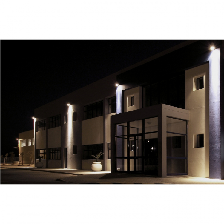 Philips ProjectLine Strålkastare 20W 1800lm