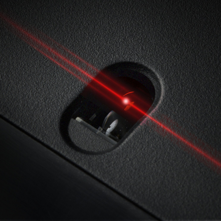 HyperX Pulsefire Raid ergonomisk mus, Pixart 3389 sensor, 11 programmerbara knappar, 1,8 m kabel, svart