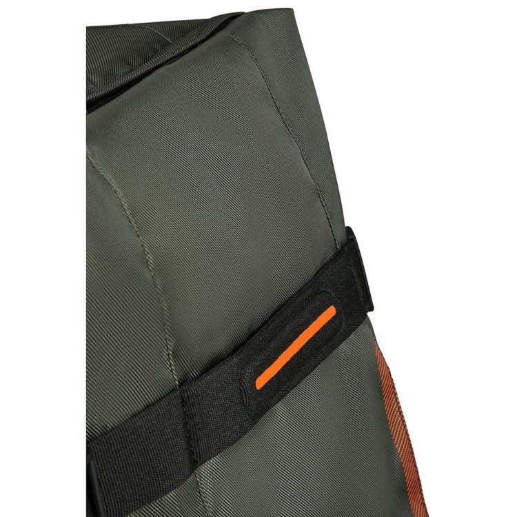 American Tourister Urban Track Duffelväska/WH Stor Grön American Tourister Urban Track Duffelväska/WH Stor Grön