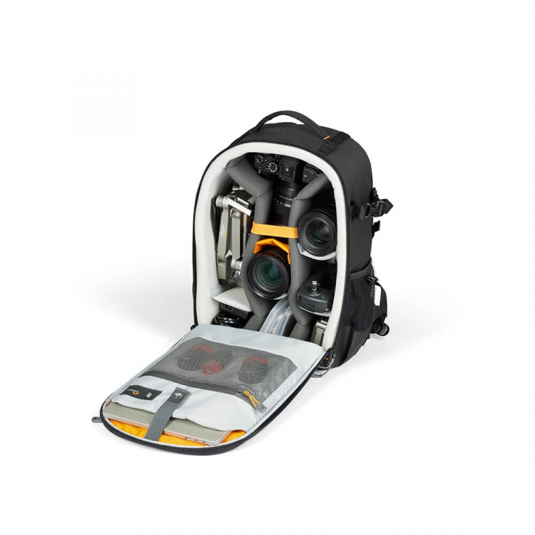 Lowepro Ryggsäck Adventura BP 300 III Svart