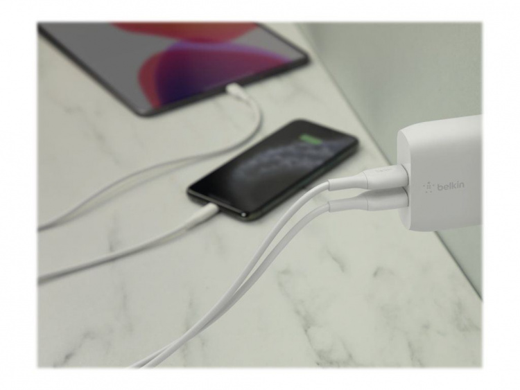 Belkin Väggladdare med 2x USB uttag + Lightning kabel 1m  Belkin Väggladdare med 2x USB uttag + Lightning kabel 1m