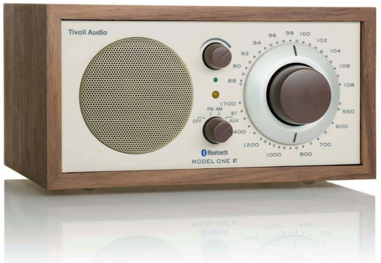 Tivoli Audio BT Högtalare Model One BT Beige Classic Walnut