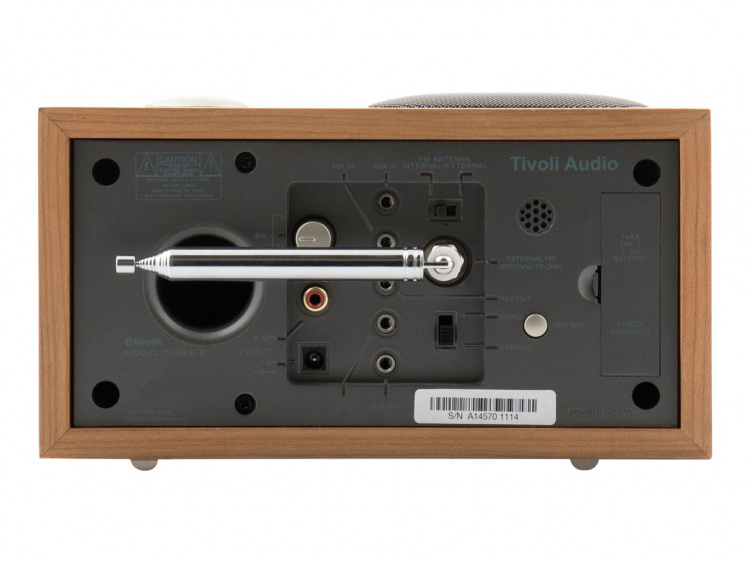 Tivoli Audio Klockradio Model Three BT USB Cherry/Taupe Tivoli Audio Klockradio Model Three BT USB Cherry/Taupe