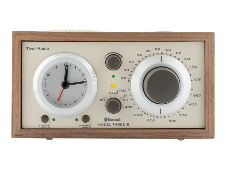 Tivoli Audio Klockradio Model Three BT USB Classic Walnut
