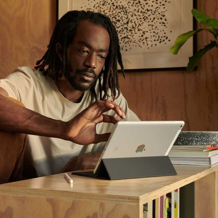 Apple 10.2-inch iPad Wi-Fi + Cellular 64GB - Space Grey (9th gen)