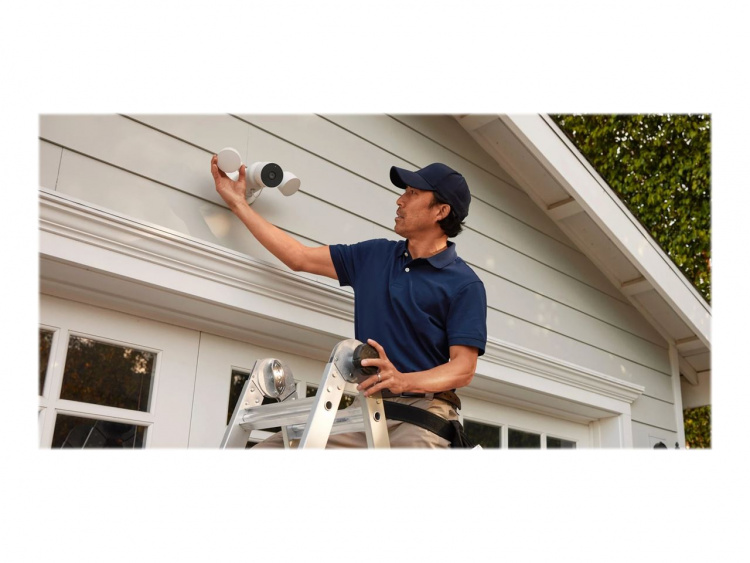Google Nest Cam with floodlight (wired) Google Nest Cam with floodlight (wired)