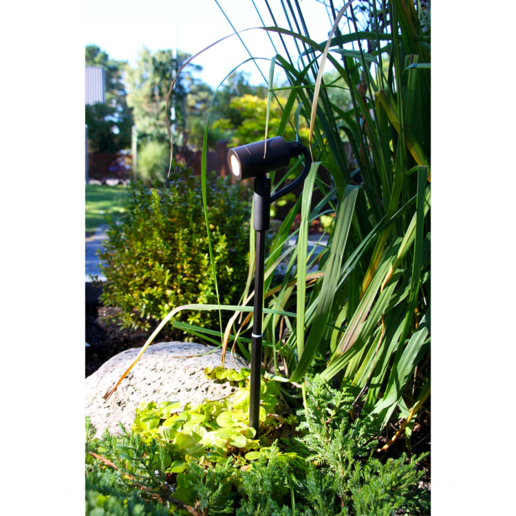 LightsOn Astro Spotlight riktbar 180°