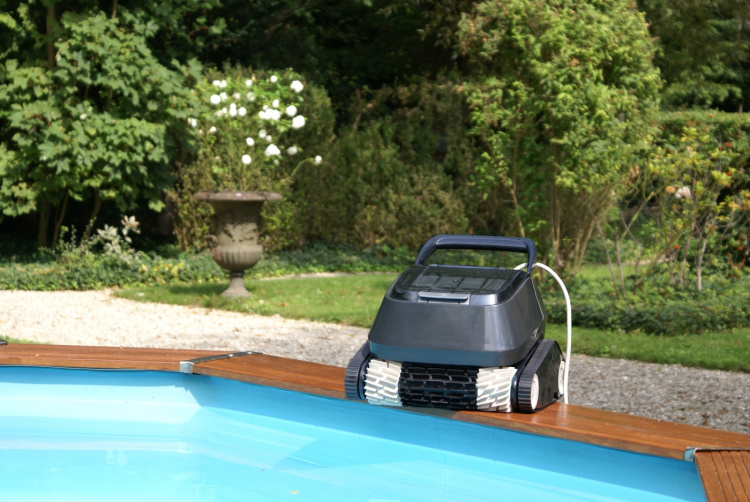 Swim & Fun Poolrobot för golv, Waterline