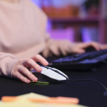 Trust GXT 109W Felox Illuminated Gaming mouse Vit Trust GXT 109W Felox Illuminated Gaming mouse Vit