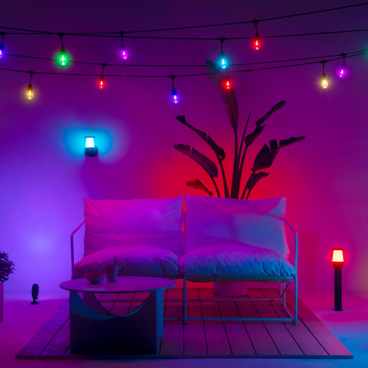 WiZ WiFi Smart Elpas piedestal Färg + Varm-kallvit 12V Utbyggnad WiZ WiFi Smart Elpas piedestal Färg + Varm-kallvit 12V Utbyggnad