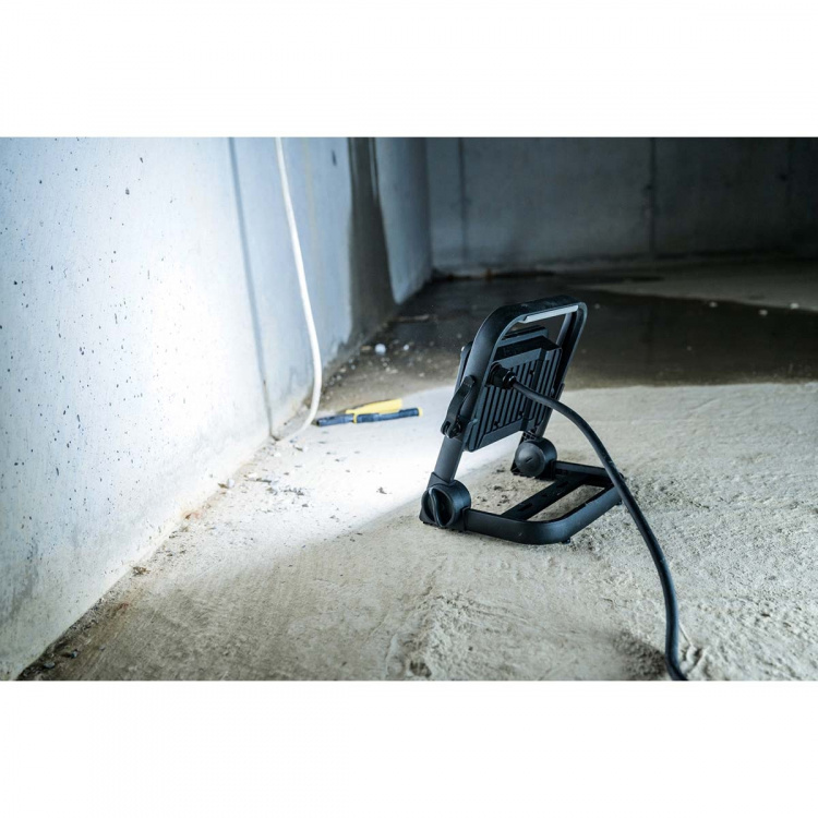 brennenstuhl Mobil LED-bygglampa JARO 4060 M / LED nödbelysning för utomhus 30W (arbetslampa med 3m kabel och snabbkoppling, LED-strålkastare IP65, 3450lm)