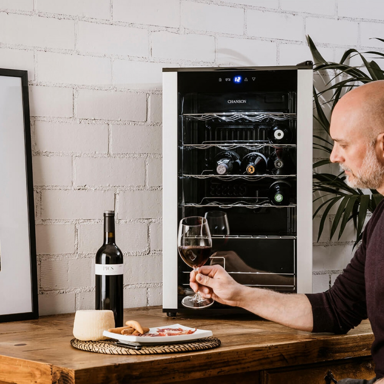 Taurus Vinkyl 24 flaskor Taurus Vinkyl 24 flaskor