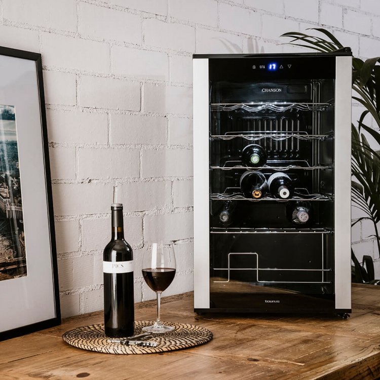 Taurus Vinkyl 24 flaskor Taurus Vinkyl 24 flaskor