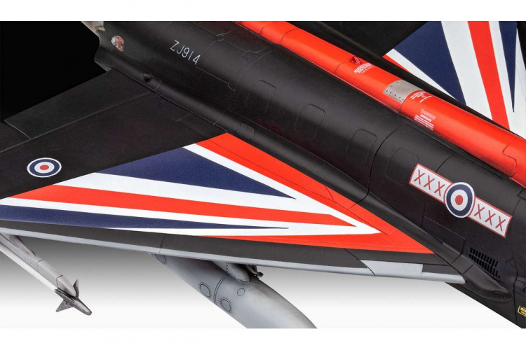 Revell Eurofighter Typhoon \'\'Black Jack\'\' Revell Eurofighter Typhoon \'\'Black Jack\'\'
