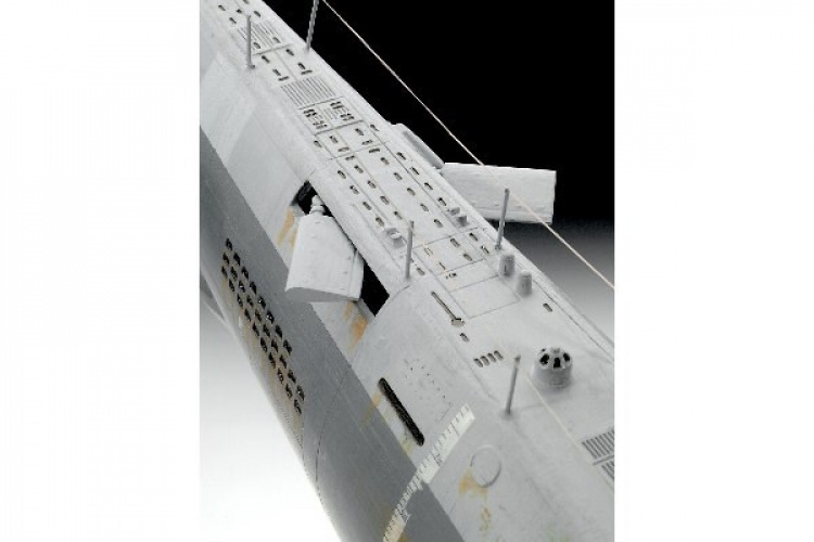 Revell German Submarine Type XXI