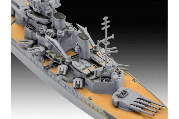 Revell First Diorama Set - Bismarck Battle