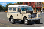Revell Land Rover Series III LWB (commercial) 1:24