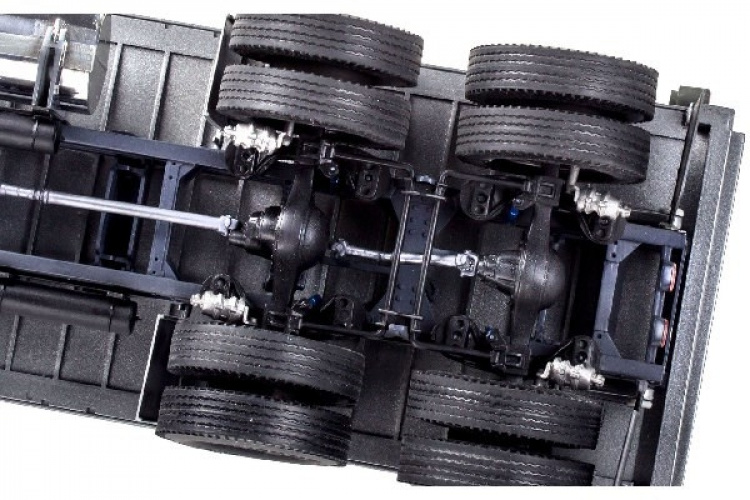 Revell Kenworth W-900 Dump Truck Revell Kenworth W-900 Dump Truck