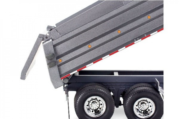 Revell Kenworth W-900 Dump Truck Revell Kenworth W-900 Dump Truck