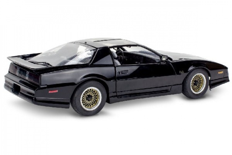 Revell 1987 Pontiac Firebird GTA Revell 1987 Pontiac Firebird GTA