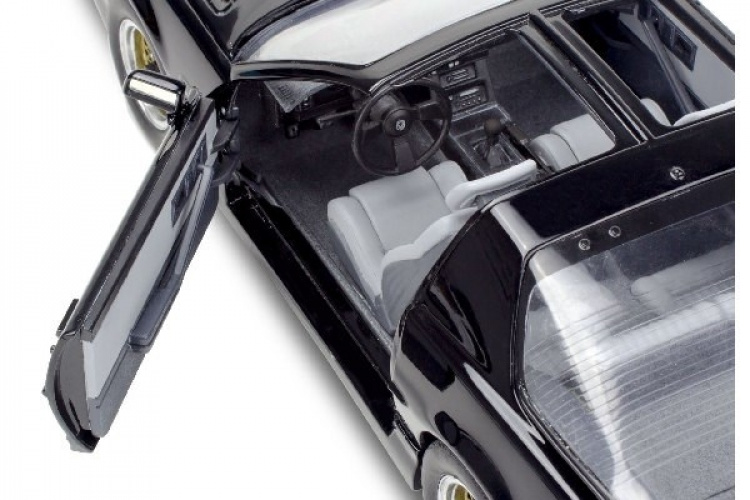 Revell 1987 Pontiac Firebird GTA Revell 1987 Pontiac Firebird GTA