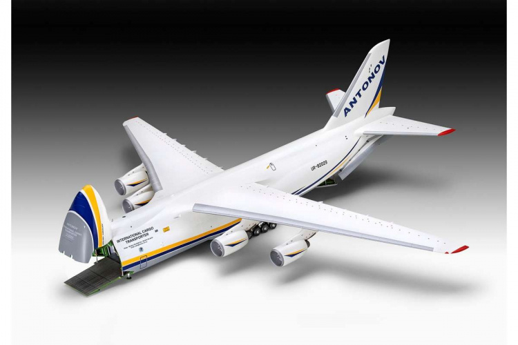 Revell Antonov An-124 Ruslan 1:144 