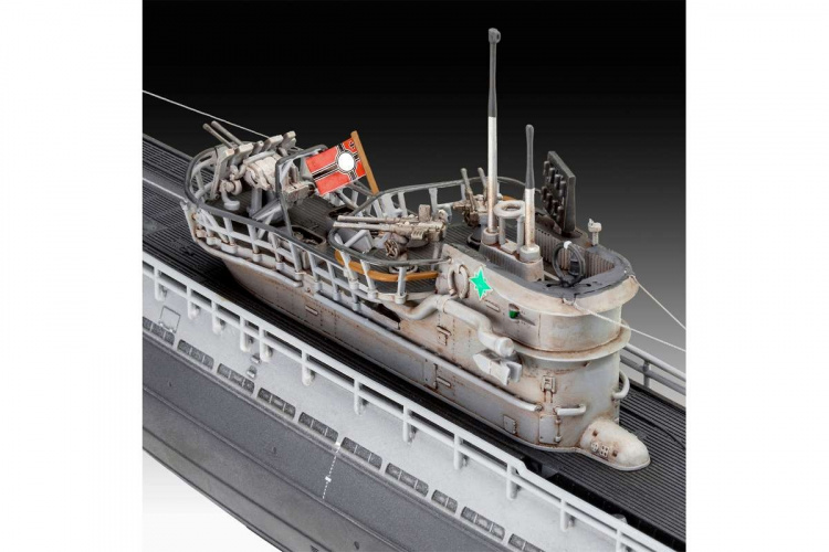 Revell German Submarine Type IX C/40 (U190) 1:144 