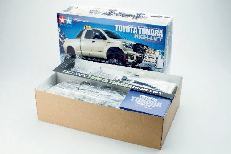 TAMIYA 1/10 R/C Toyota Tundra High-Lift TAMIYA 1/10 R/C Toyota Tundra High-Lift