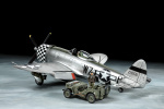 TAMIYA 1/48 Republic P-47D Thunderbolt® & 1/4-ton 4x4 Lig TAMIYA 1/48 Republic P-47D Thunderbolt® & 1/4-ton 4x4 Lig