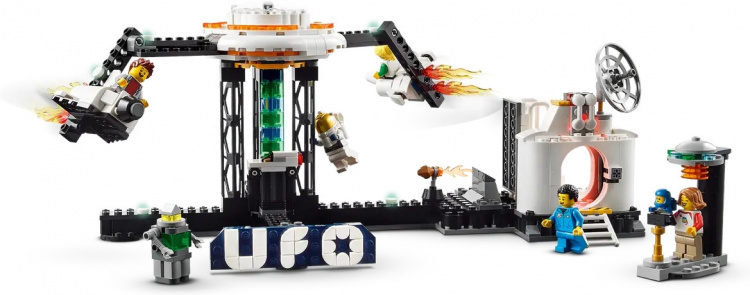 LEGO Creator 31142 - Bergochdalbana med rymdtema