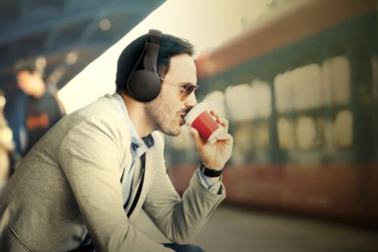 motorola Moto XT 500 Headphone Over-ear BT wireless Black